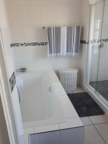3 Bedroom Property for Sale in Vanderbijlpark SE 10 Gauteng