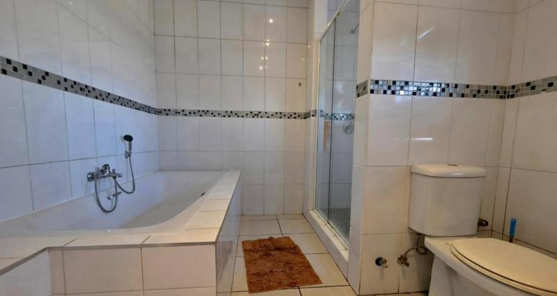 3 Bedroom Property for Sale in Riverspray Lifestyle Estate Gauteng