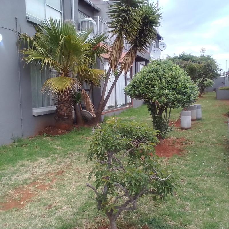 To Let 2 Bedroom Property for Rent in Risana Gauteng