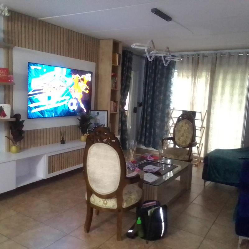 To Let 2 Bedroom Property for Rent in Risana Gauteng