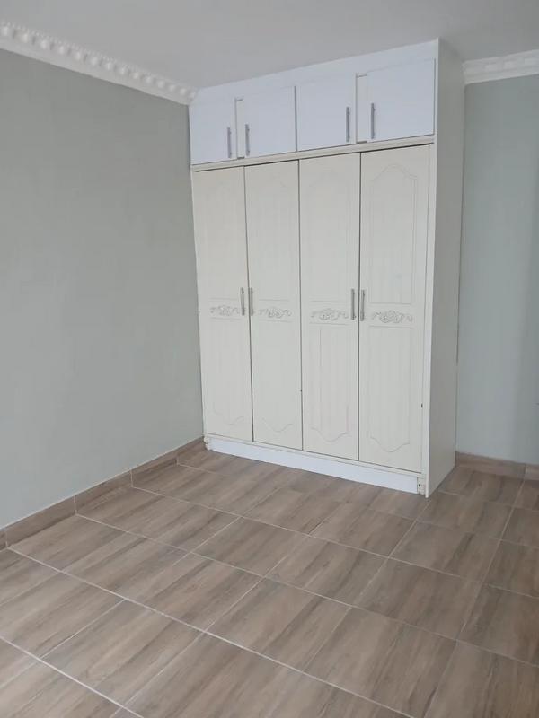 To Let 2 Bedroom Property for Rent in Florida Glen Gauteng