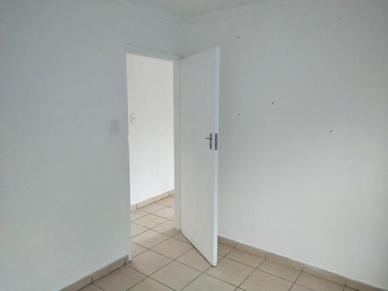 To Let 2 Bedroom Property for Rent in Riverlea Gauteng