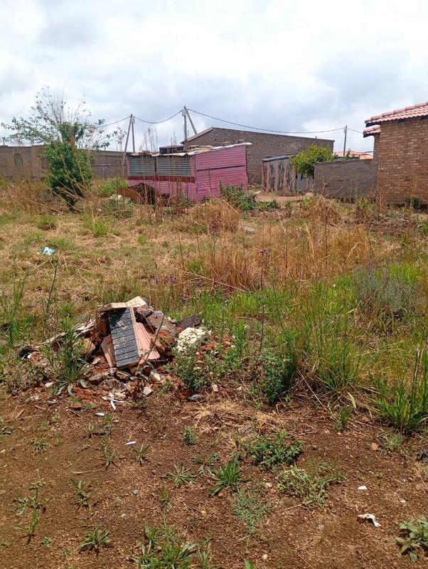 0 Bedroom Property for Sale in Mohlakeng Gauteng