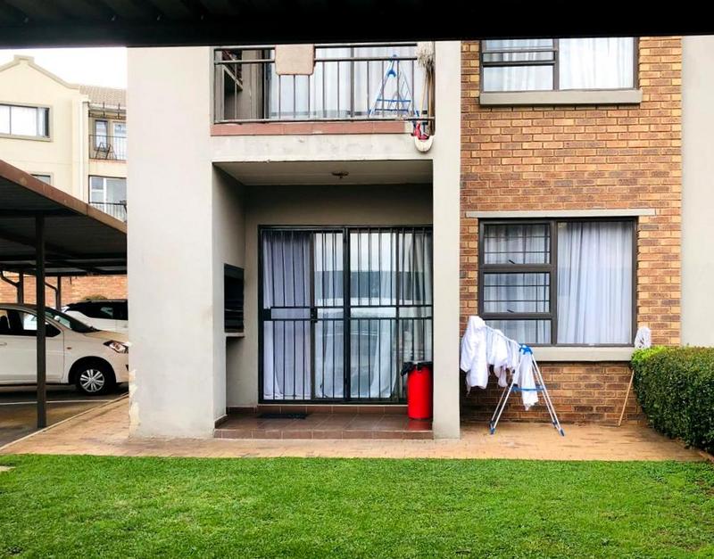 2 Bedroom Property for Sale in Noordhang Gauteng