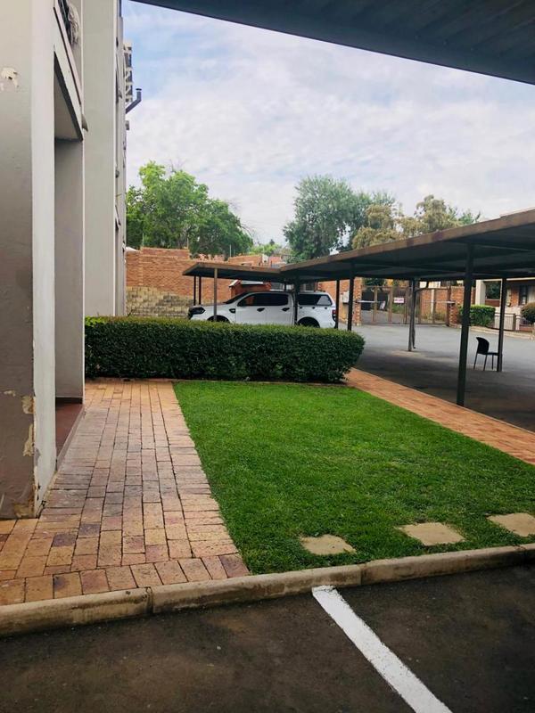 2 Bedroom Property for Sale in Noordhang Gauteng