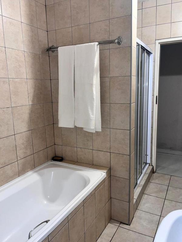 2 Bedroom Property for Sale in Noordhang Gauteng