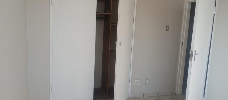 To Let 1 Bedroom Property for Rent in Sunnyside Gauteng