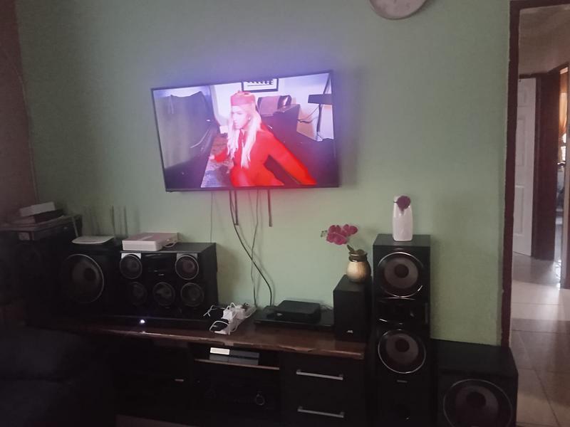 3 Bedroom Property for Sale in Palm Ridge Gauteng