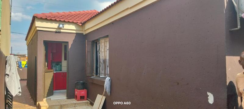 3 Bedroom Property for Sale in Zonkezizwe Gauteng