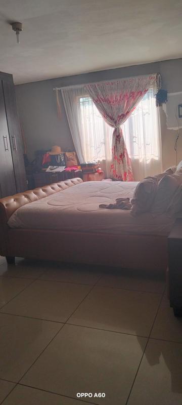 3 Bedroom Property for Sale in Zonkezizwe Gauteng