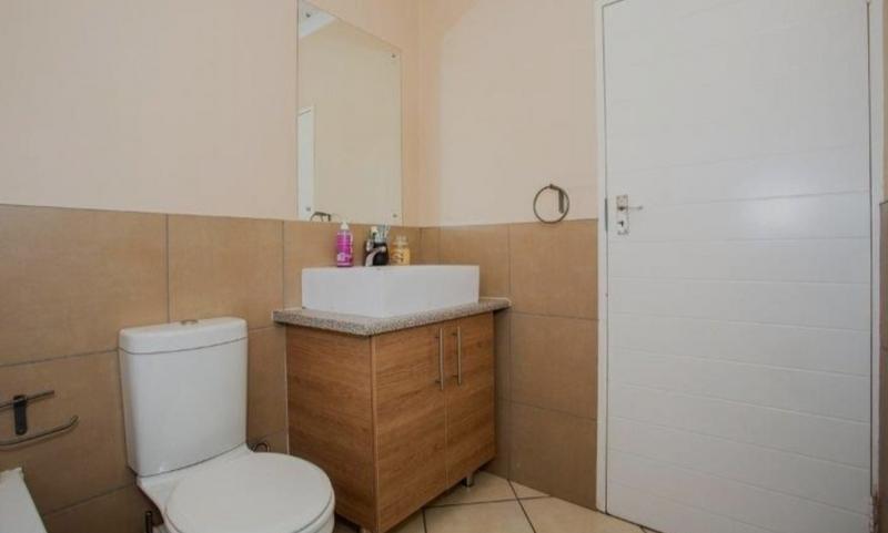 2 Bedroom Property for Sale in Centurion Gauteng