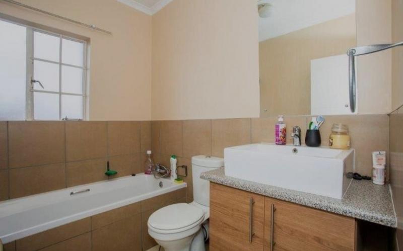 2 Bedroom Property for Sale in Centurion Gauteng