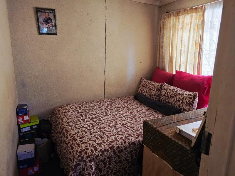 2 Bedroom Property for Sale in Tsakane Gauteng