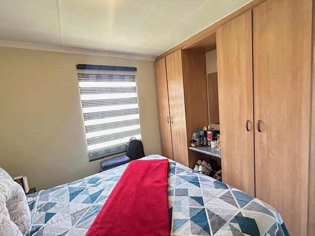 3 Bedroom Property for Sale in Thatch Hill Estate Gauteng