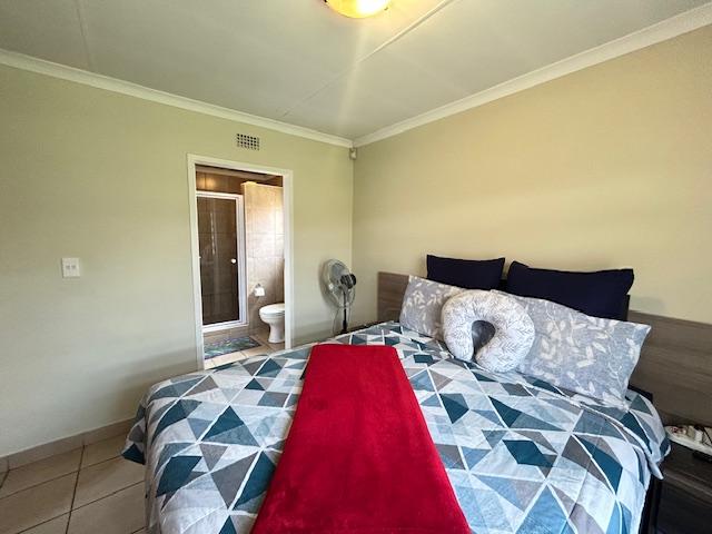 3 Bedroom Property for Sale in Thatch Hill Estate Gauteng