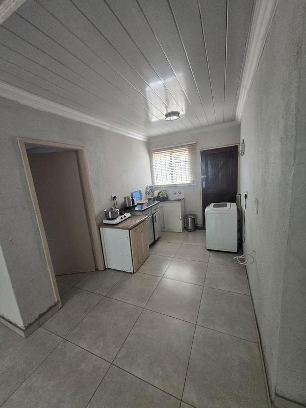 To Let 1 Bedroom Property for Rent in Protea Glen Gauteng