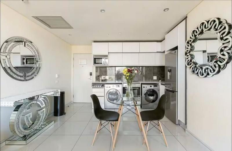 To Let 1 Bedroom Property for Rent in Sandton Central Gauteng