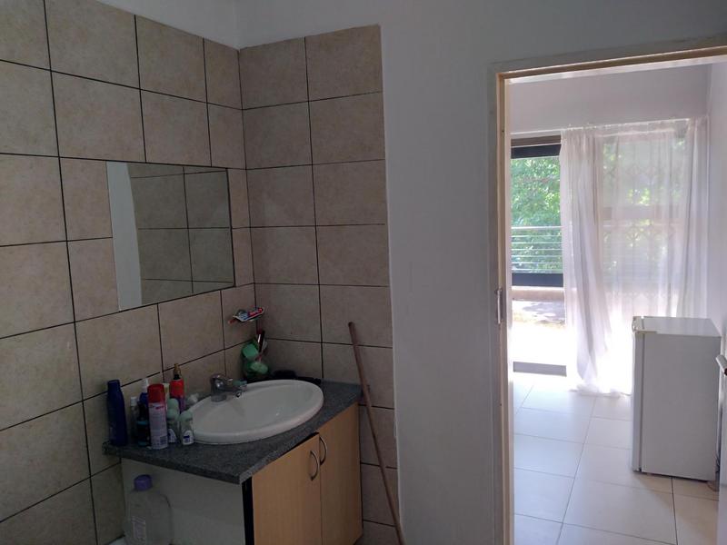 2 Bedroom Property for Sale in Milpark Gauteng