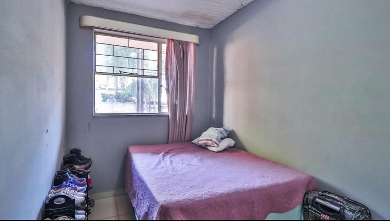 2 Bedroom Property for Sale in Edleen Gauteng