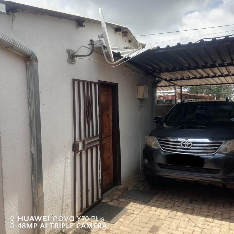 4 Bedroom Property for Sale in Tembisa Central Gauteng