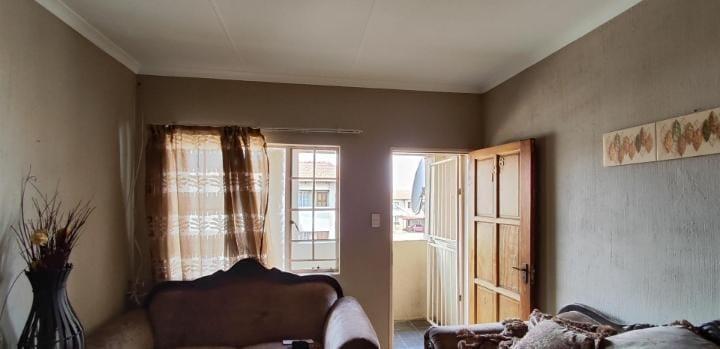 2 Bedroom Property for Sale in Elspark Gauteng