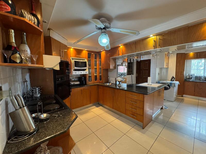 4 Bedroom Property for Sale in Albertsdal Gauteng