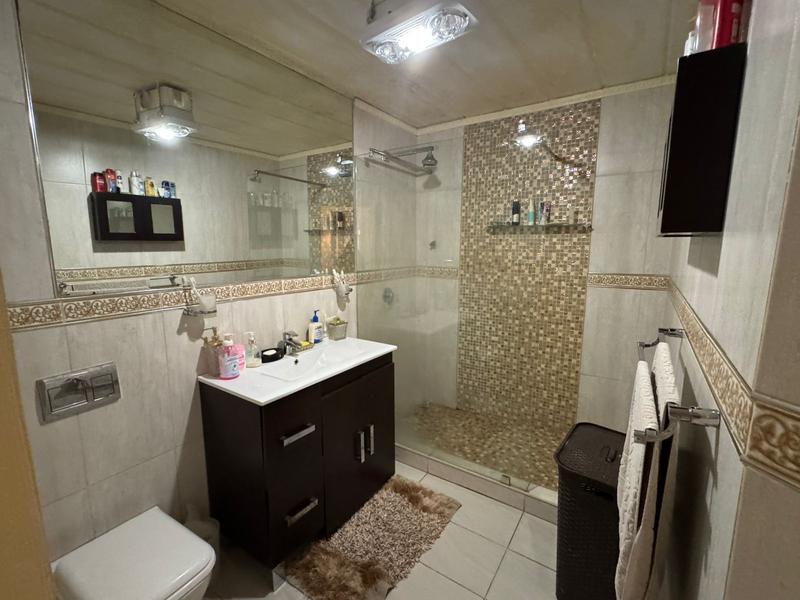 4 Bedroom Property for Sale in Albertsdal Gauteng