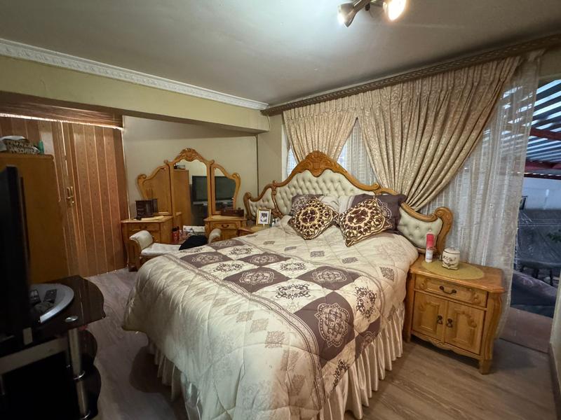 4 Bedroom Property for Sale in Albertsdal Gauteng