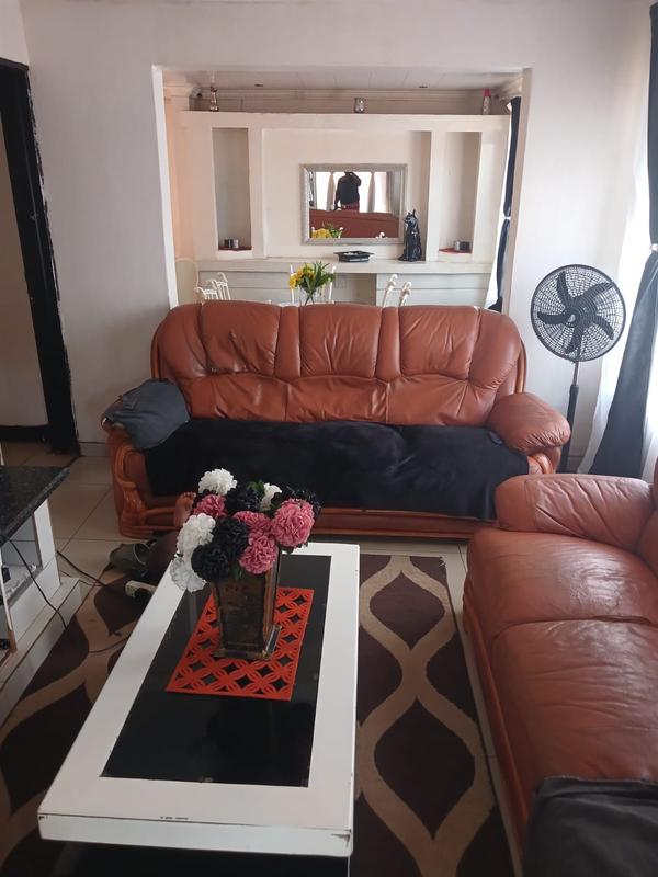 6 Bedroom Property for Sale in Orange Farm Gauteng