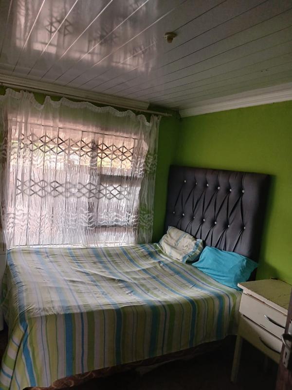 6 Bedroom Property for Sale in Orange Farm Gauteng