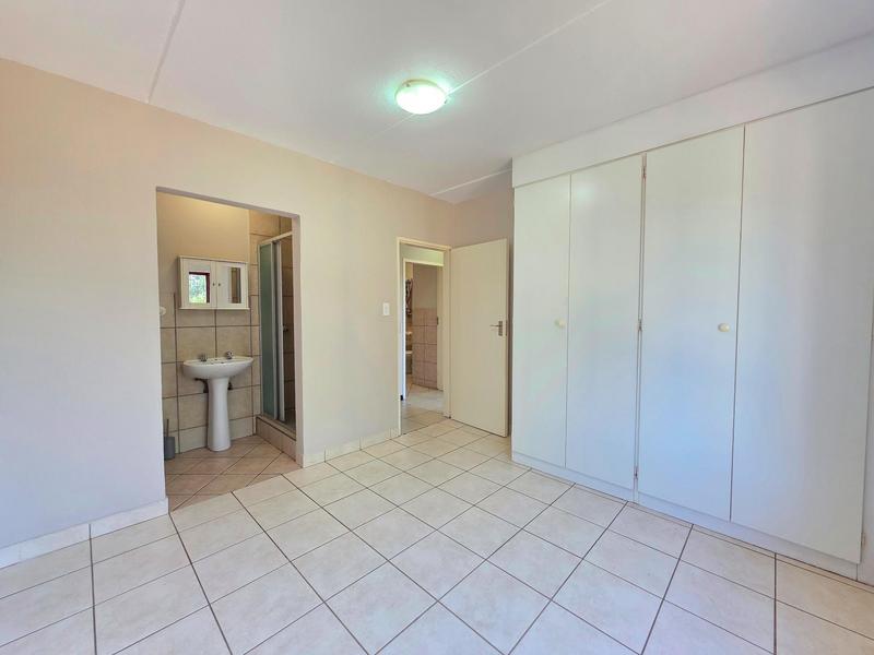 3 Bedroom Property for Sale in Constantia Kloof Gauteng