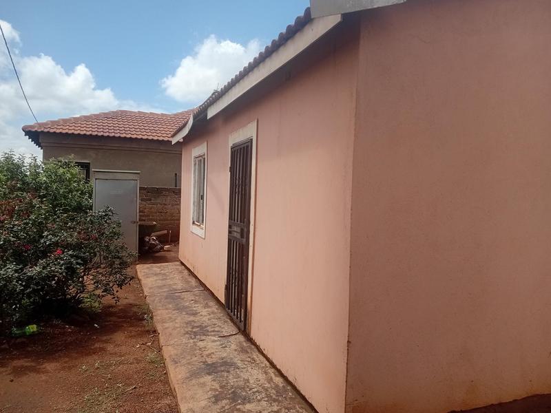 2 Bedroom Property for Sale in Soshanguve South Gauteng