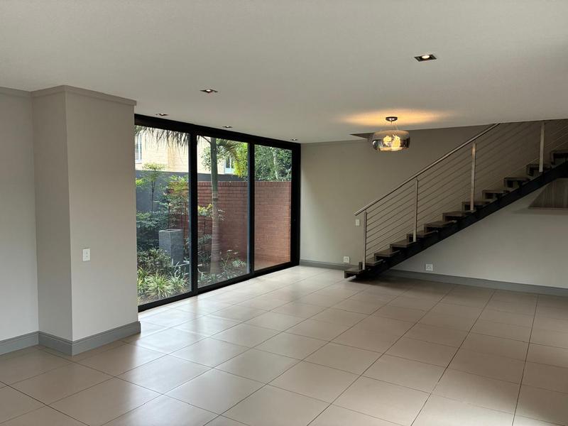 To Let 4 Bedroom Property for Rent in Waterkloof Ridge Gauteng