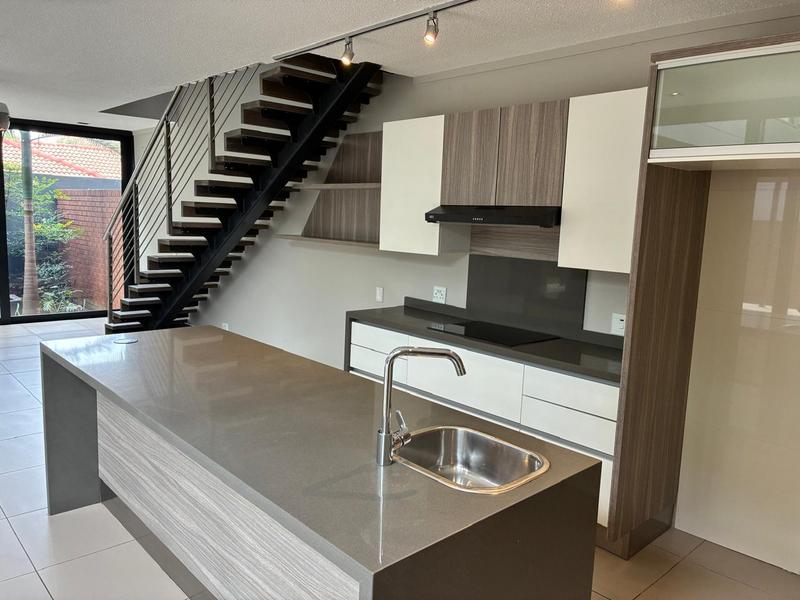 To Let 4 Bedroom Property for Rent in Waterkloof Ridge Gauteng