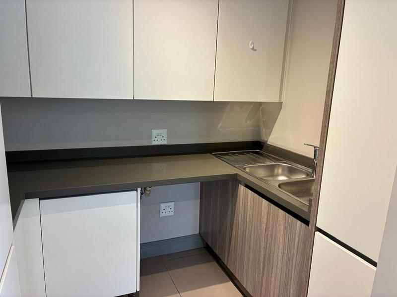 To Let 4 Bedroom Property for Rent in Waterkloof Ridge Gauteng