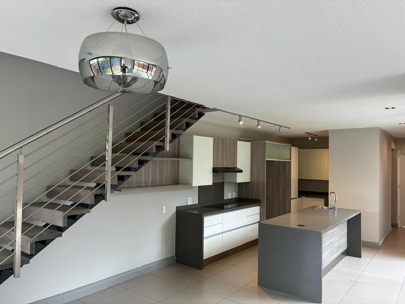 To Let 4 Bedroom Property for Rent in Waterkloof Ridge Gauteng