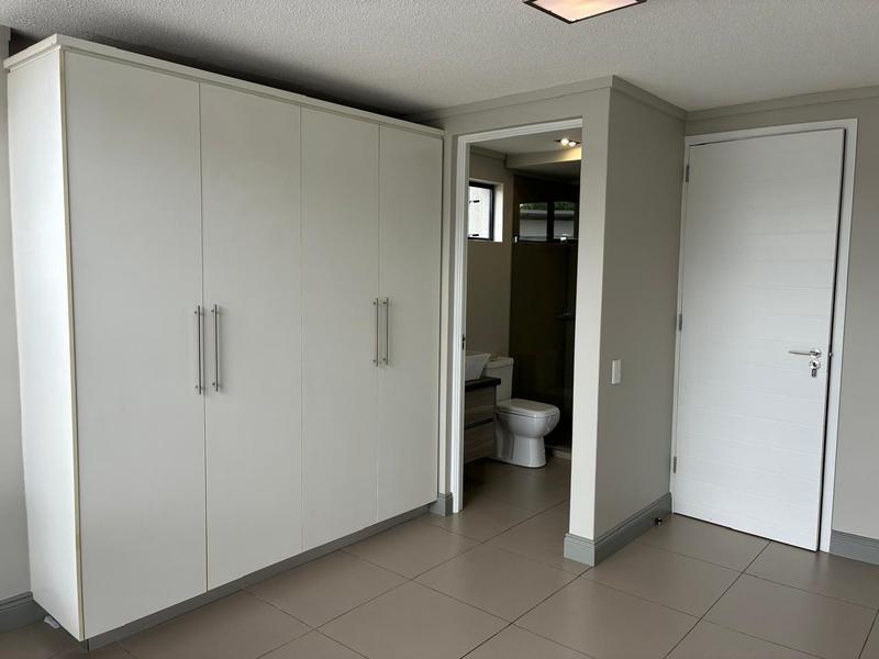 To Let 4 Bedroom Property for Rent in Waterkloof Ridge Gauteng