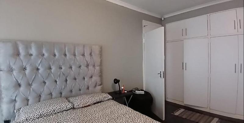 4 Bedroom Property for Sale in Brackendowns Gauteng