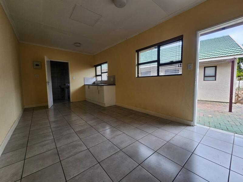 4 Bedroom Property for Sale in Brackenhurst Gauteng