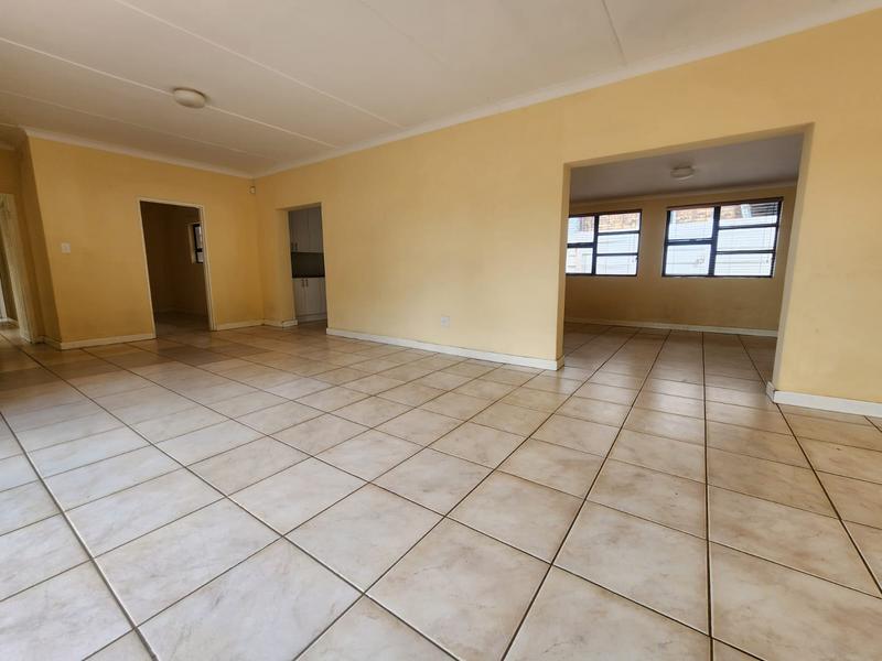 4 Bedroom Property for Sale in Brackenhurst Gauteng