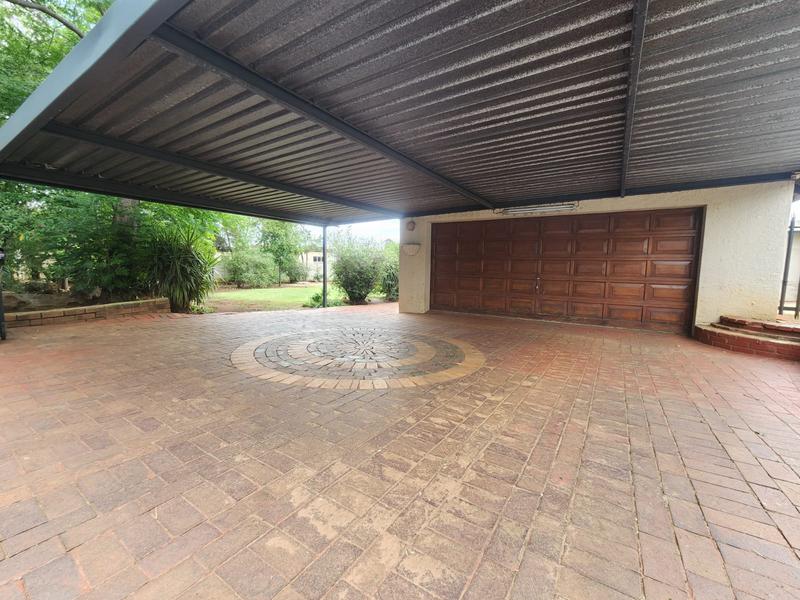 4 Bedroom Property for Sale in Brackenhurst Gauteng
