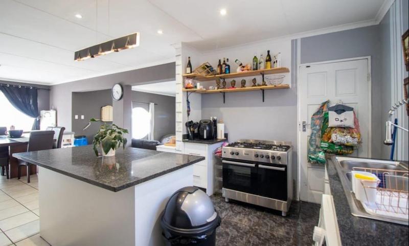 3 Bedroom Property for Sale in Risana Gauteng