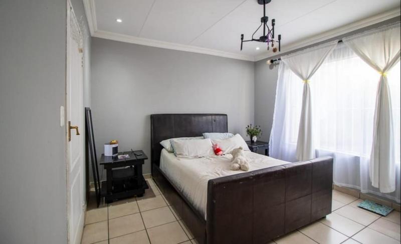 3 Bedroom Property for Sale in Risana Gauteng