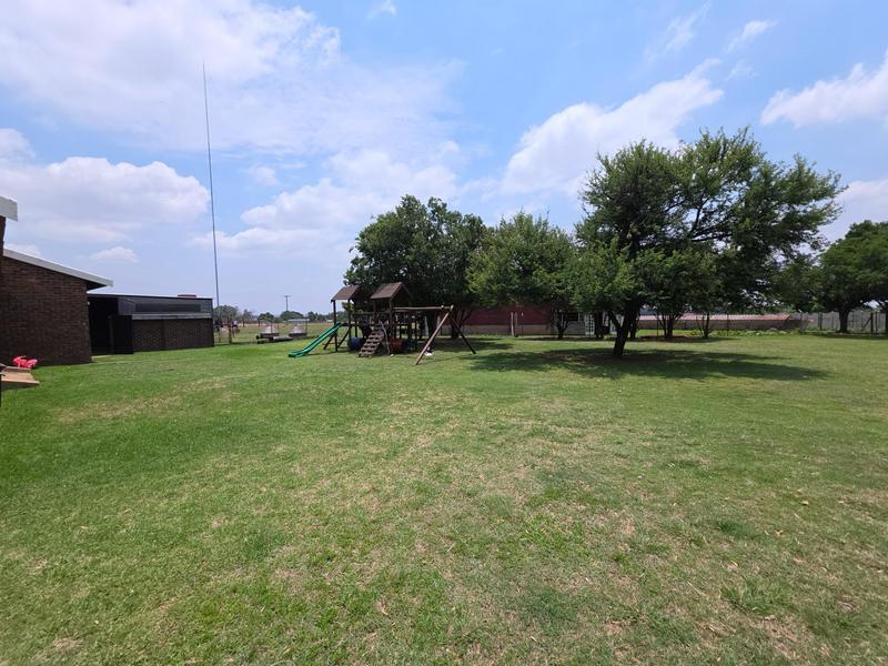 Commercial Property for Sale in Nelsonia Gauteng