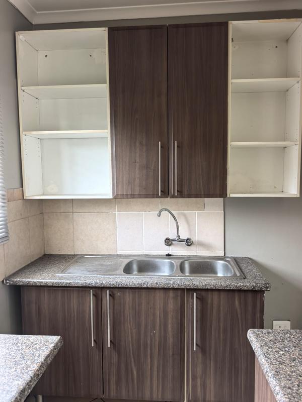 3 Bedroom Property for Sale in Monavoni Gauteng