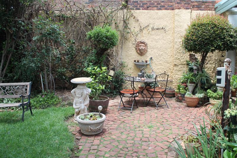 2 Bedroom Property for Sale in Kensington Gauteng