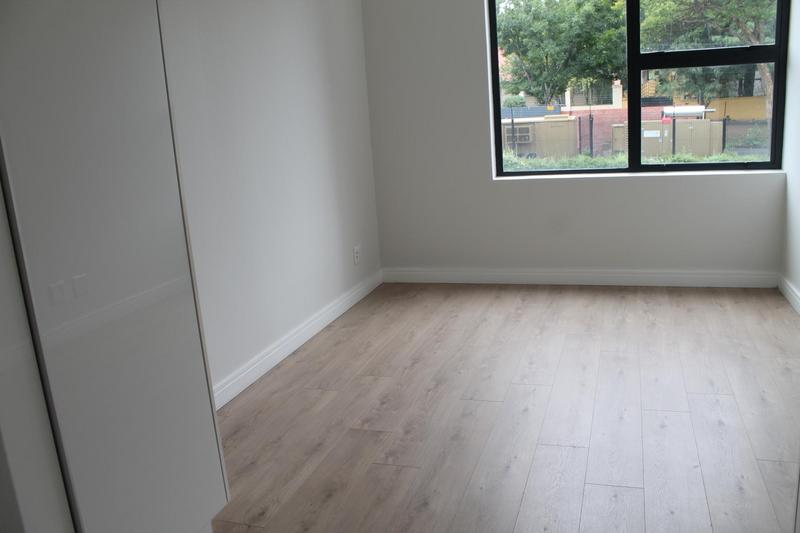 1 Bedroom Property for Sale in Sandringham Gauteng