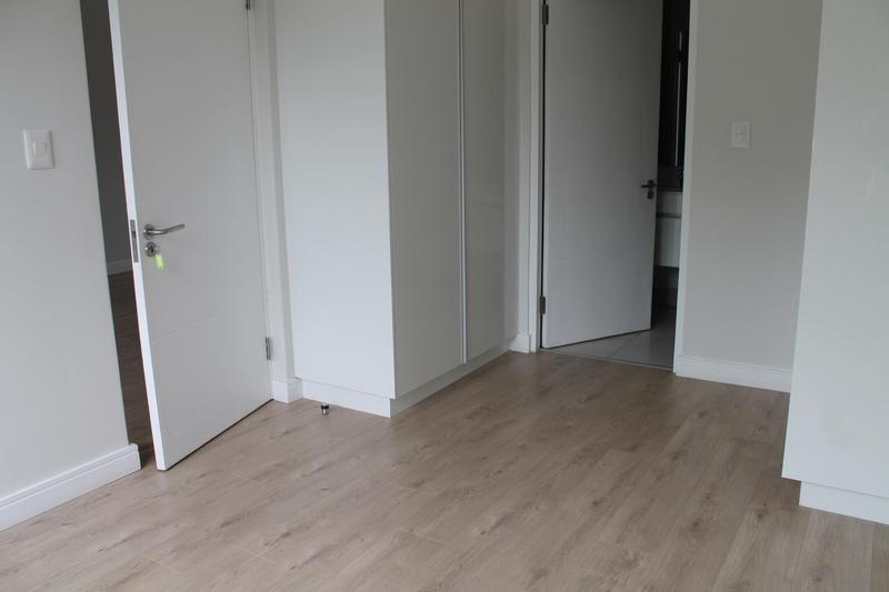 1 Bedroom Property for Sale in Sandringham Gauteng