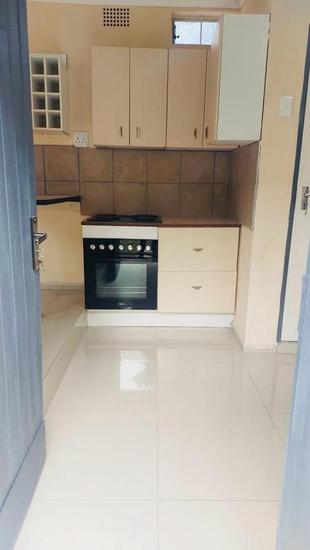 To Let 2 Bedroom Property for Rent in Wychwood Gauteng