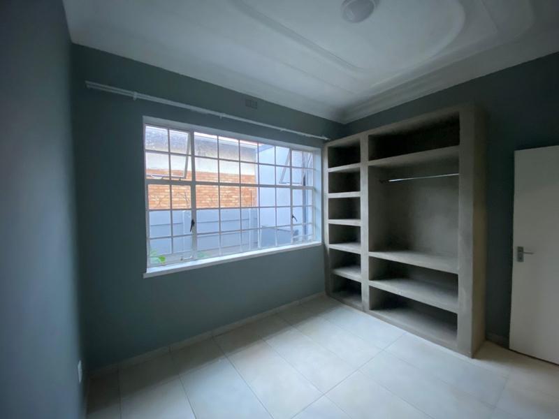 To Let 2 Bedroom Property for Rent in Malvern East Gauteng